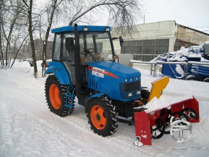 Dispozitiv de aruncare a zăpezului pentru tractor și minitractor рх-160