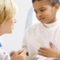 Simptome, tratament și dietă pentru gastroenterita acută infecțioasă la copii