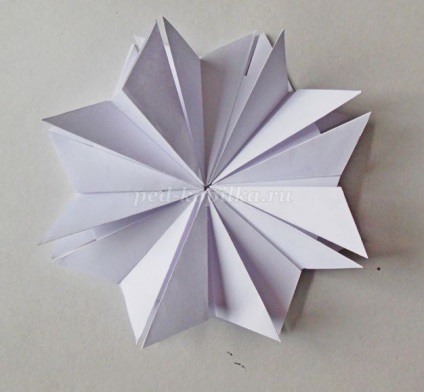 Hópehely origami technikával kezdőknek