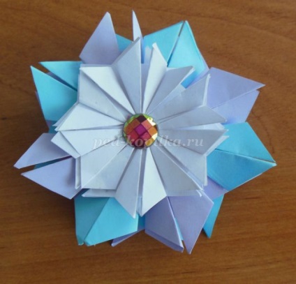 Hópehely origami technikával kezdőknek