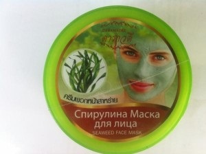 Spirulina pentru față