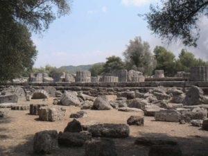 Szobor Zeusz Olympia és a Temple of Olympian Zeus