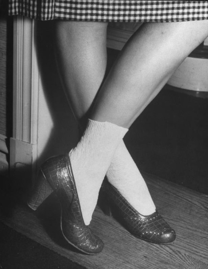 Стил тенденция в който подробно са 28 начина да носите чорапи с обувки - медии изразяват