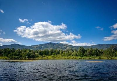 Cele sapte cele mai frumoase locuri din Bashkortostan-yaktykul (baia)