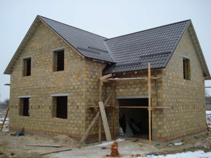 Construcția de case din rocă de cochilie în Crimeea