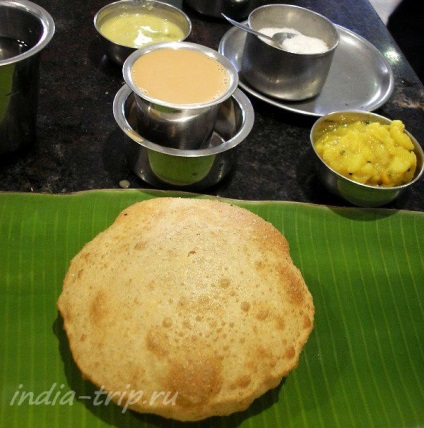 Tanjavur (tanjour) - un oraș din statul Tamil Nadu, India