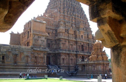 Thanjavur (tandzhur) - a város a Tamil Nadu, India