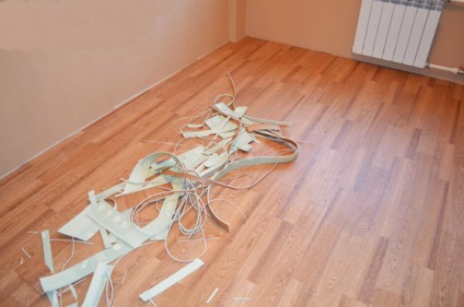 Am pus linoleum cu mâinile noastre, totul despre repararea apartamentelor