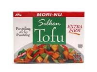Típusai selyem tofu (lágy), az alátét (szilárd) és száraz