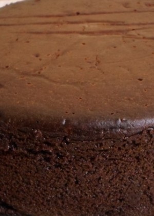 Coacerea cu rețete de umplutură de ciocolată pentru prăjituri, plăcinte, prăjituri și brânzeturi cu umplutură de ciocolată