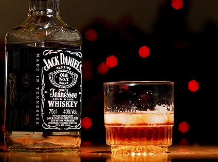 Whisky și bourbon sunt băuturile preferate ale americanilor