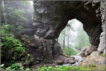 Cascada cuprului și a podului carstice este Uralul nostru