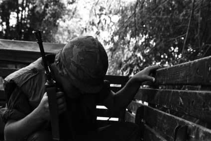 Război în Vietnam cu ochii unui soldat