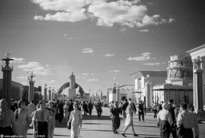 Întoarcere - Disneylandul sovietic