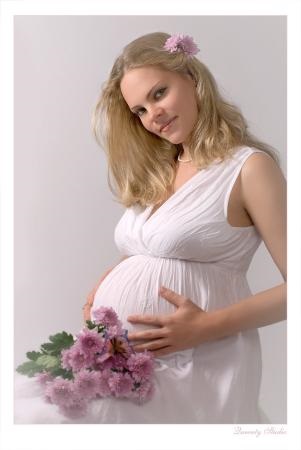 Összeesküvések és imák védelmére és megőrzésére terhesség