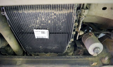 Înlocuirea filtrului de combustibil al descoperirii Land Rover 3