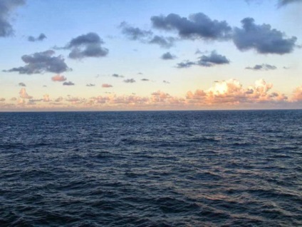 Oceanul Atlantic și caracteristicile Oceanului Pacific, asemănări și diferențe