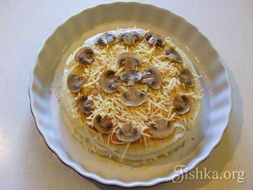 Palacsinta torta gombával és sajttal - főzés receptek lépésről lépésre fotók