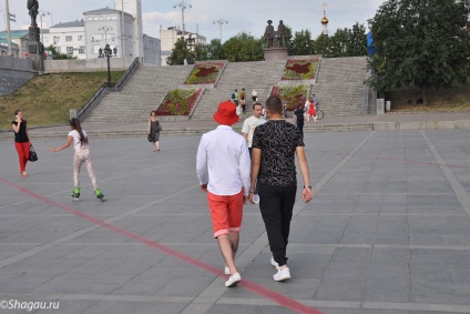 Atracții ale liniei roșii Ekaterinburg