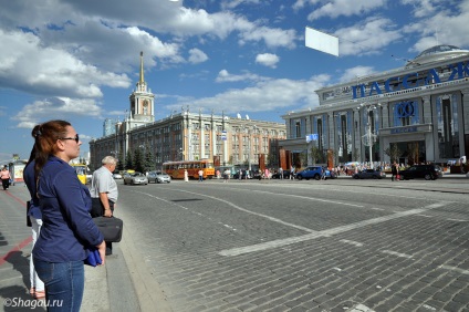 Atracții ale liniei roșii Ekaterinburg