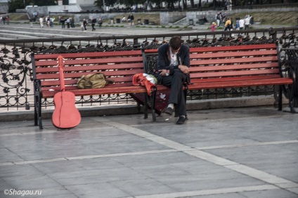 Atracții ale liniei roșii Ekaterinburg