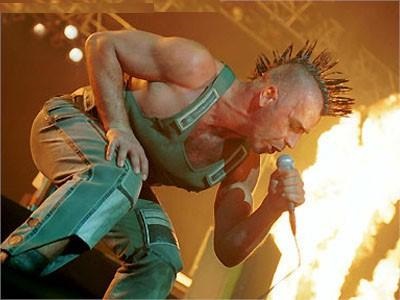 Jekatyerinburg nem képes tűz-show - Rammstein