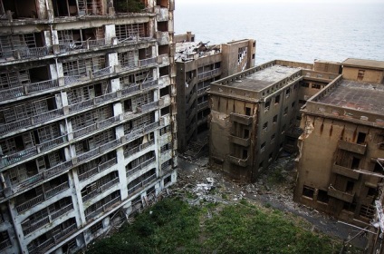 Oraș fantomă, insulă abandonată în Japonia