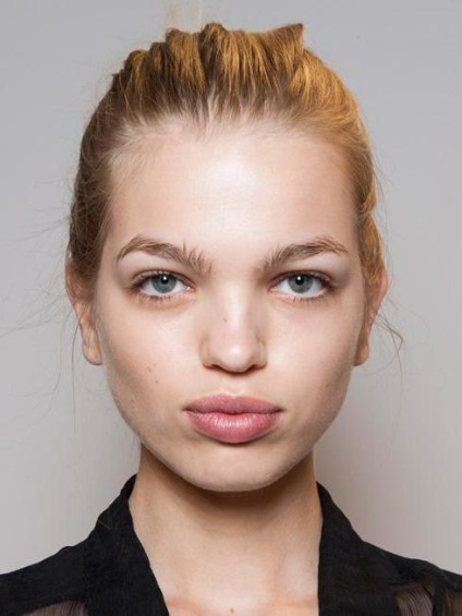 Alien Daphne Groenewald