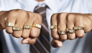 Hogyan válasszuk ki a férfi pecsétgyűrű, jó tanács