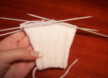 Cum de a lega ace de tricotat