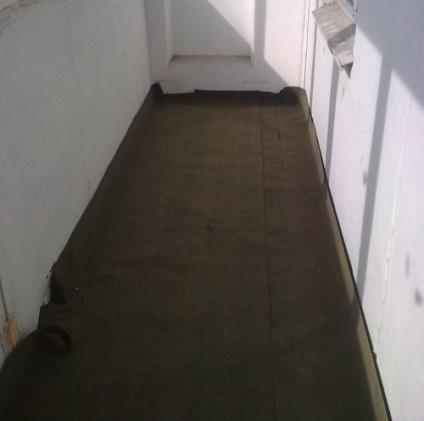 Hogyan szigeteljük a padló az erkélyen, polisztirol és egyéb anyagok