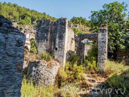 Kayakay în fethiye este un adevărat oraș fantomă