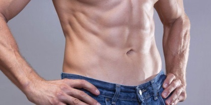 O presă frumoasă, cum ar fi pomparea mușchilor abdominali oblici pentru bărbați, fitness