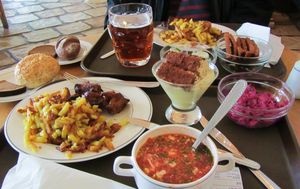 Prezentare generală a centrului de odihnă Lido și a restaurantelor