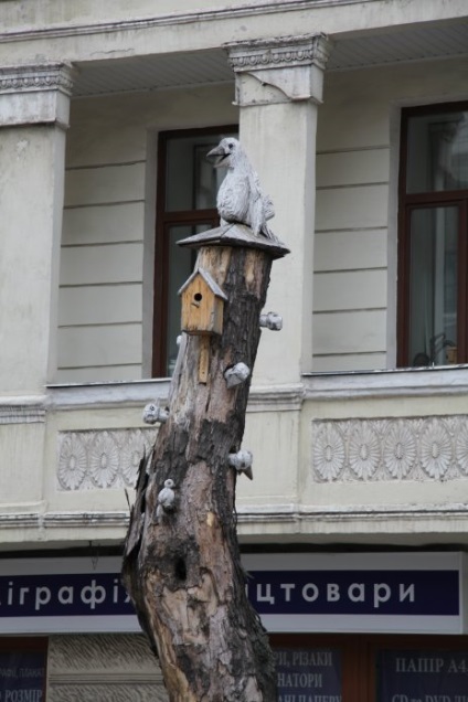 Vechi Kiev, sculpturi de scriptinsky constantin - lemn, șuruburi și tacâmuri de unică folosință