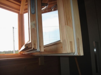 Compactor pentru instrucțiuni de instalare și înlocuire a ferestrelor din lemn