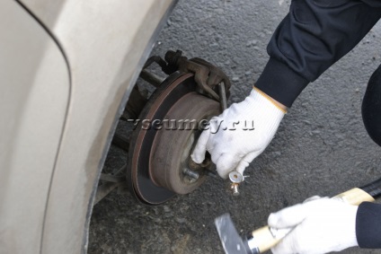 Înlocuind etrierul chevrolet lacetti, pot face totul