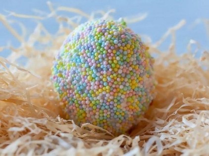 22 Idei neobișnuite de Paște pentru decorarea ouălor
