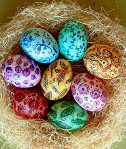 22 Szokatlan Húsvéti tojás dekorációs ötletek