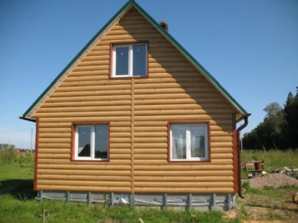 A ház külső burkolat (fotó)