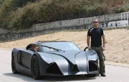 Dacă sunteți obosit de mașina veche, transformați-o într-un supercar!