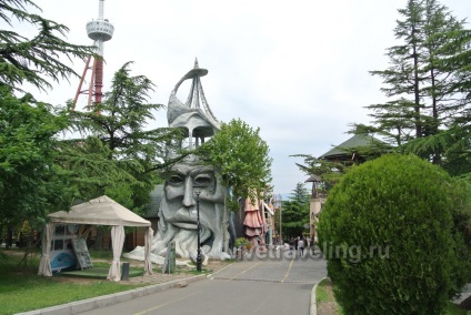 Munte și parc mtatsminda din Tbilisi - călătorii live