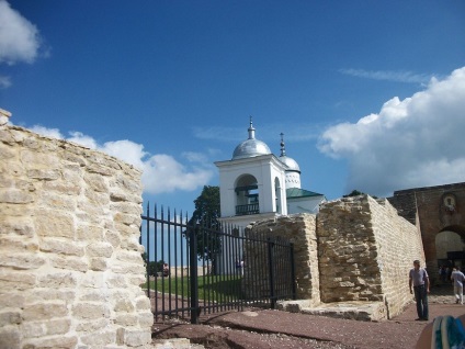 Cetatea Izborsk, Izborsk