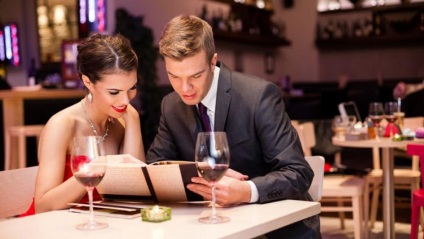 Cum să organizezi o cină romantică într-un restaurant