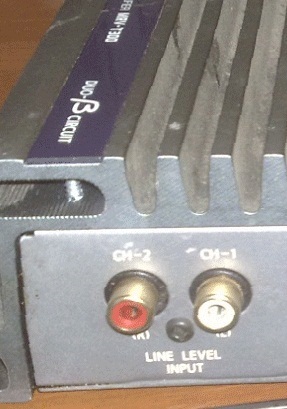 Cum se conectează un amplificator auto