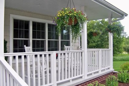 Cum să construiți o verandă în casa dvs. cu propriile sfaturi
