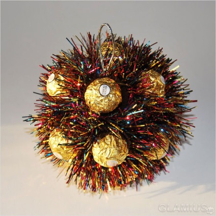 Cum sa faci o minge cu dulciuri si sa decorati copacul cu dulciuri pentru noul an
