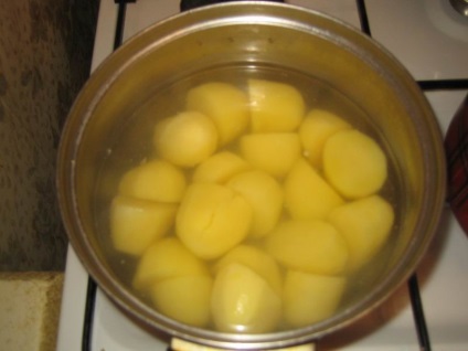 Cartofi de cartofi cu ciuperci