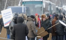 Întâlnire pe Muntele de Cult, Rupolitica, Politica Rusiei