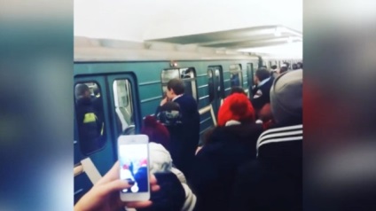 Moscova, știri, poliția reținut în metrou mai mult de 10 fani înainte de meci - Spartak - Tsska